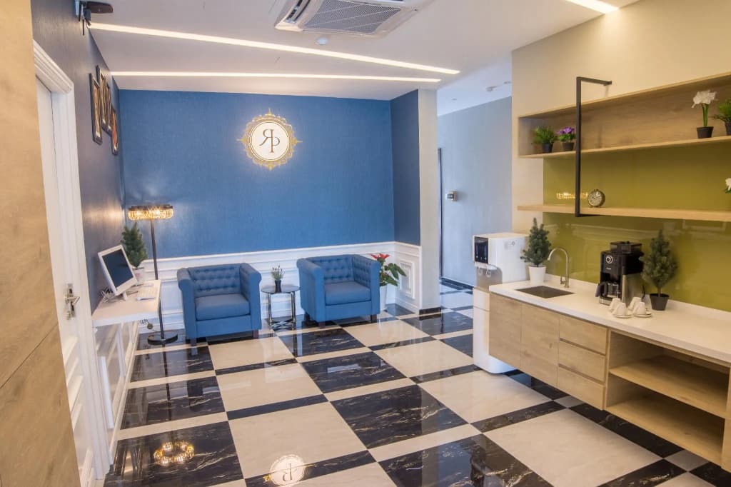 Redpine Boutique Hotel - photo 14