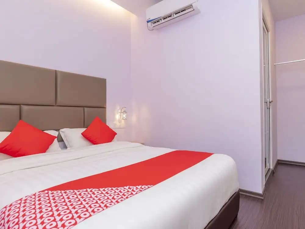 OYO 89423 Zenz Hotel - photo 6