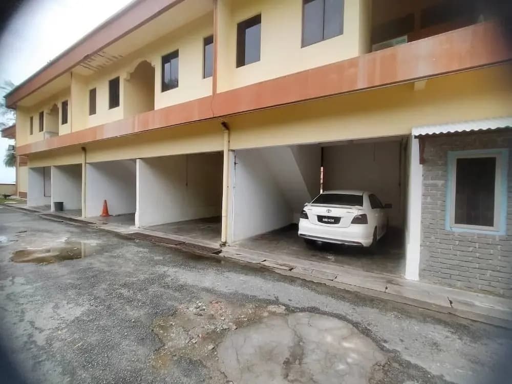 Seri Indah Resort SDN BHD - photo 16