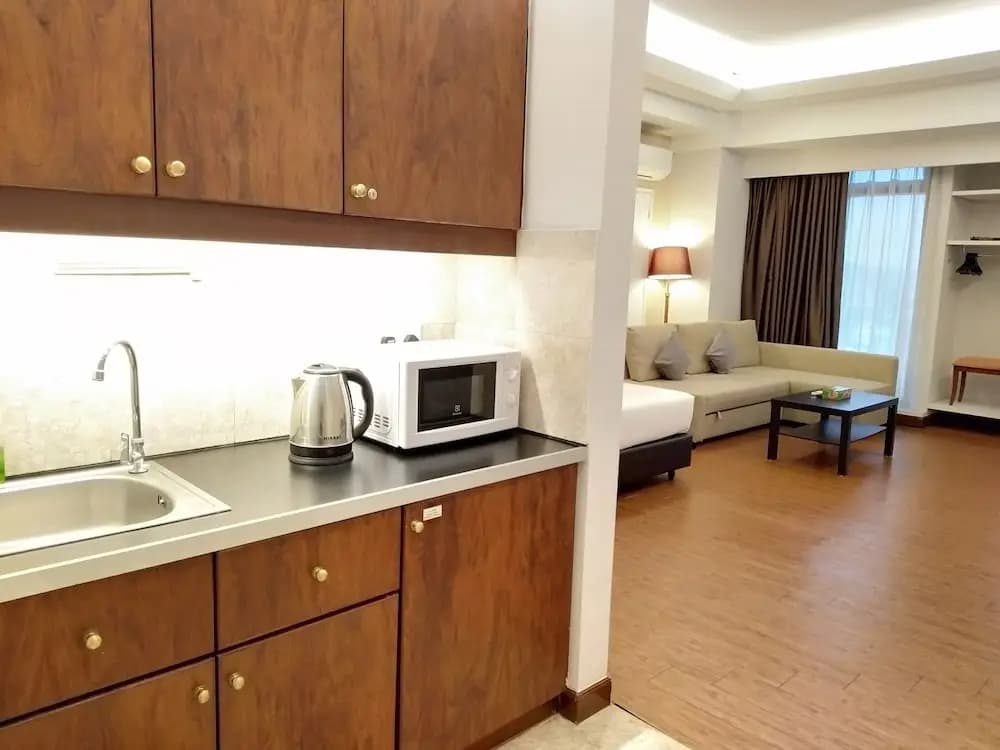 Grand Service Apartment at Times Square - photo 31
