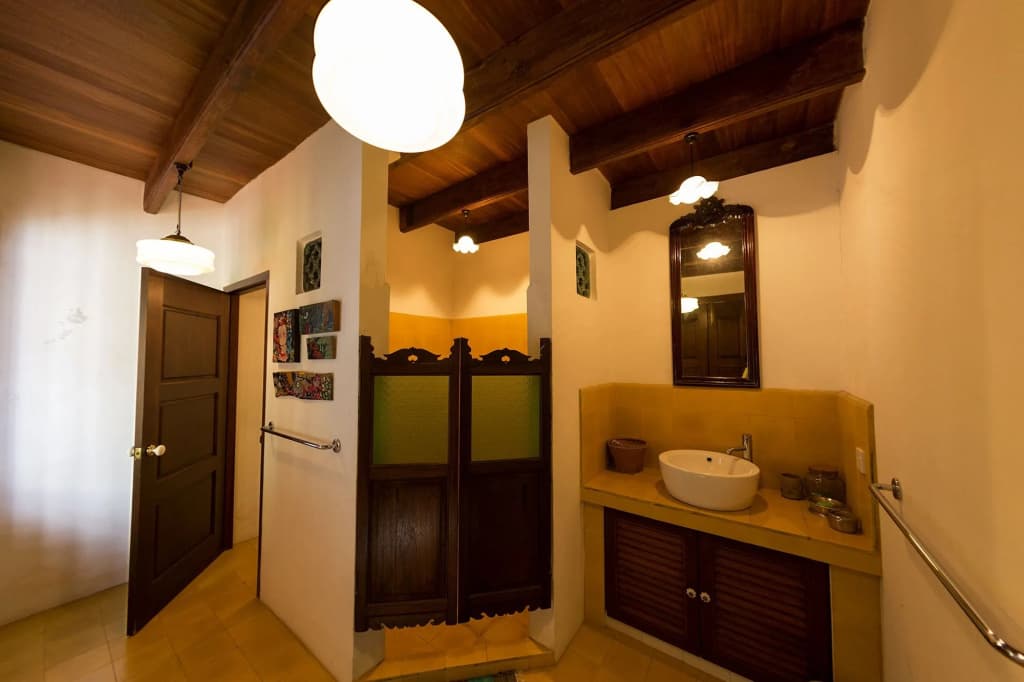 East Indies Mansion - photo 9