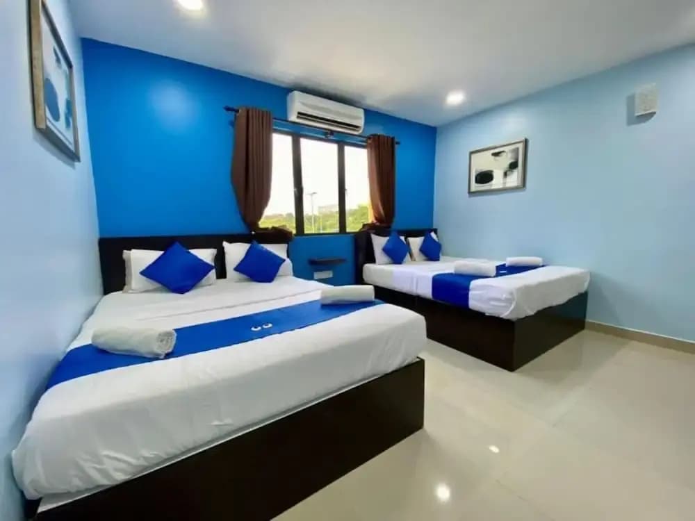 Royals Star Hotel - photo 10