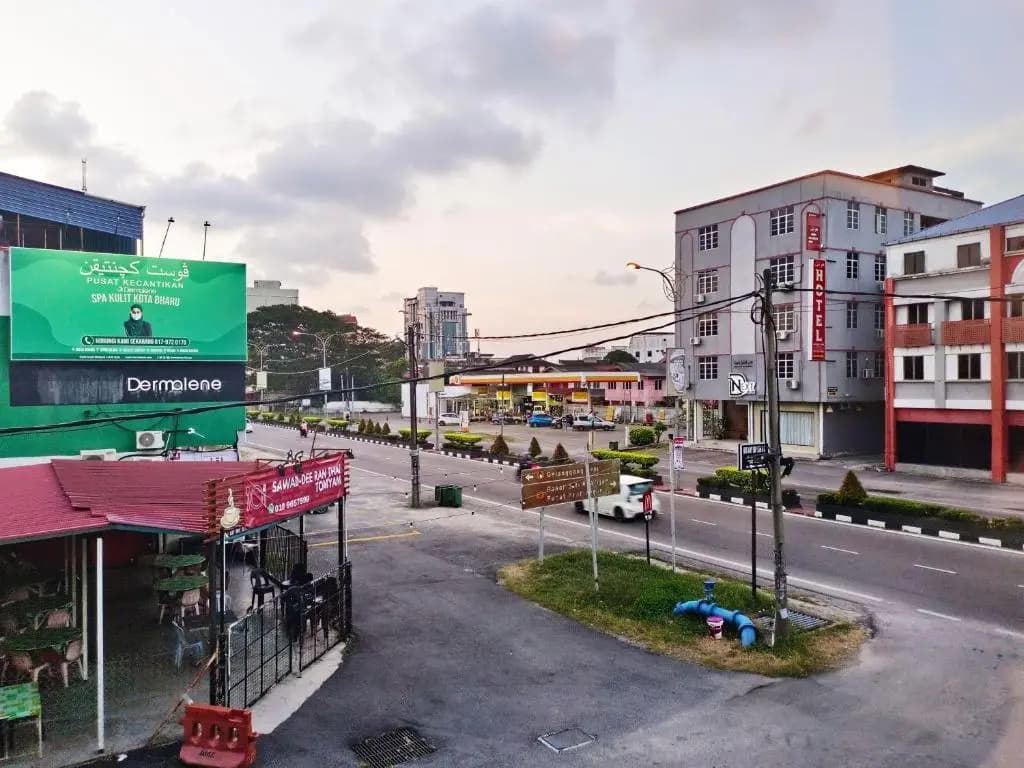 Salaam Suites Hotel - photo 5