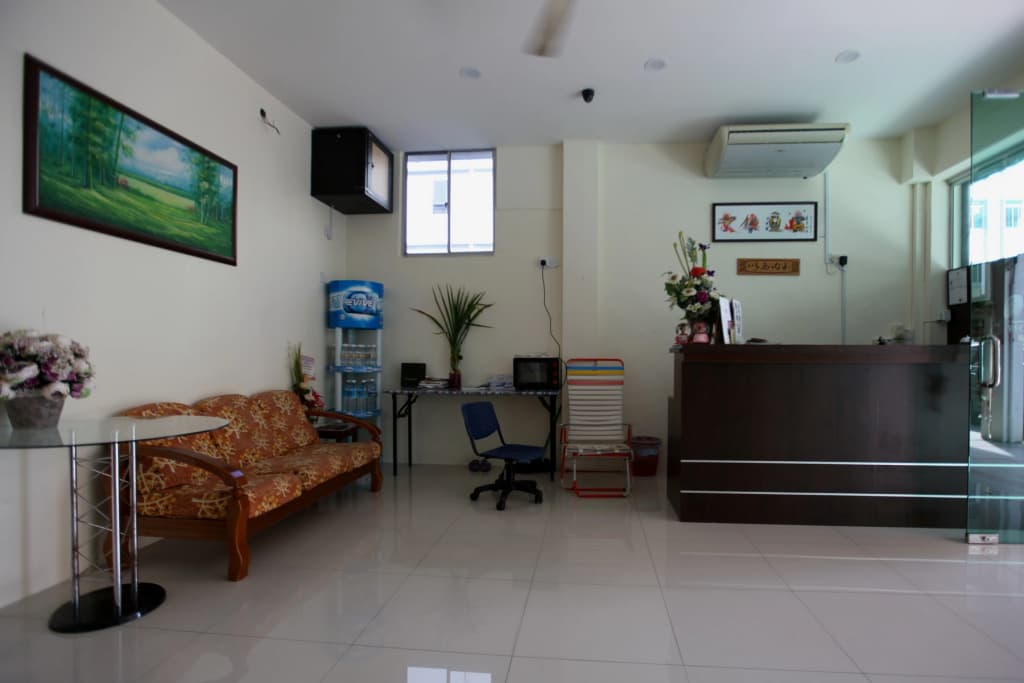 Mandarin Hotel Kuching - photo 2
