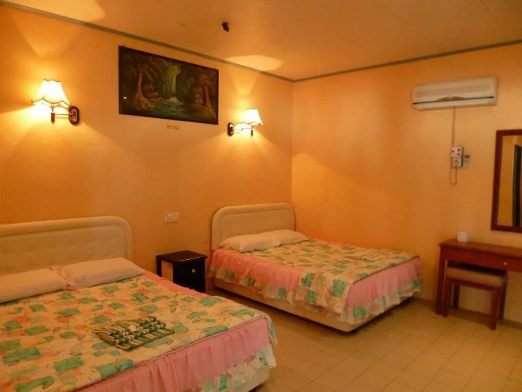 Grand Beach Motel - photo 3