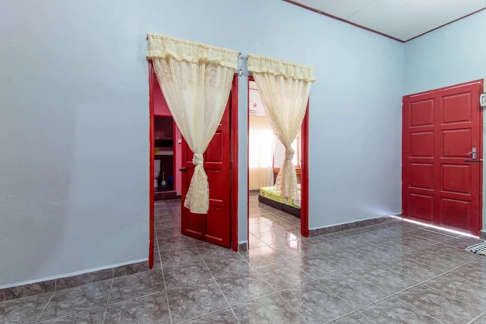 ZEN Home Nabil Nabila Homestay - photo 46