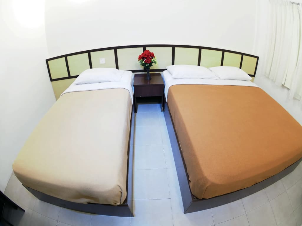 Hash House Hotel - photo 6
