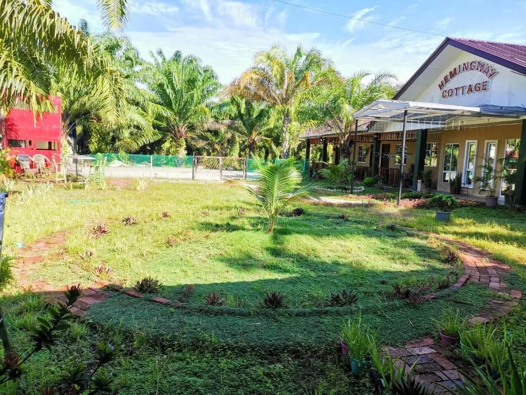 Hemingway Cottage 海明威度假屋 - photo 1
