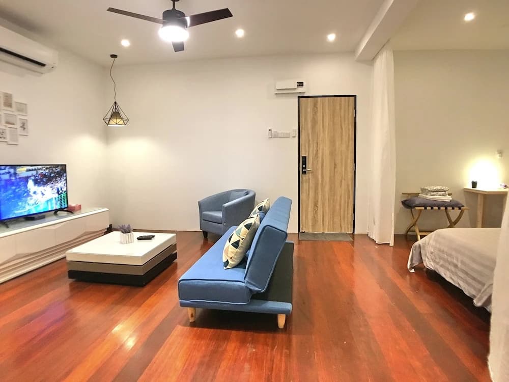 iBook8 Superior 1 Bedroom Gurney Suites  by iBook Homestay - photo 6