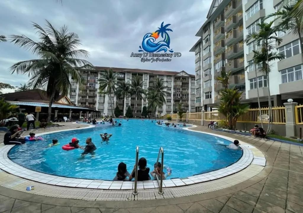 Amy D Homestay Nearby Beach - photo 15