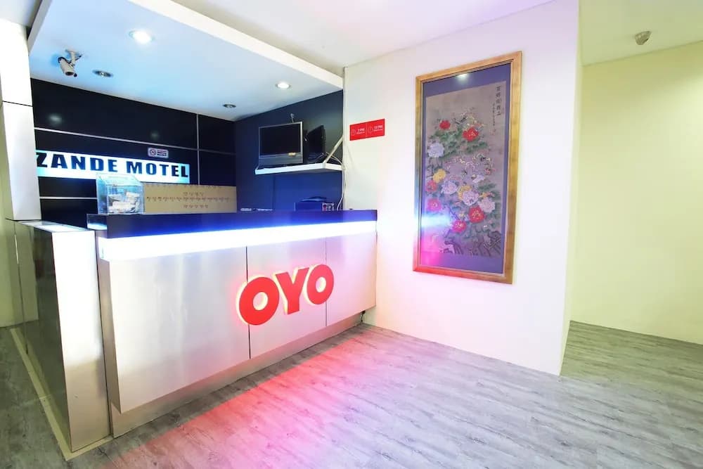 Zande Motel by OYO Rooms - photo 15