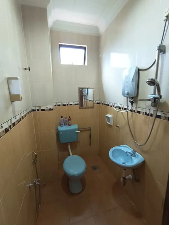OYO 90868 Oba Hotel - photo 9