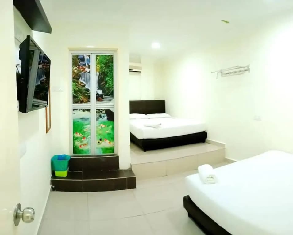 Cattleya Glory Hotel - photo 8