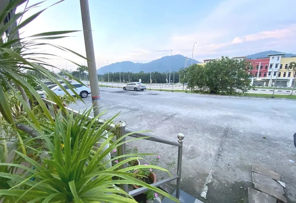 OYO 89715 CK Hotel 2 - photo 17