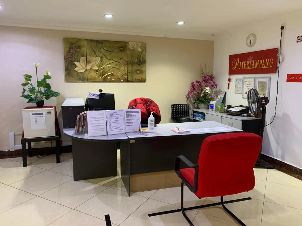 Puteri Ampang Hotel - photo 16