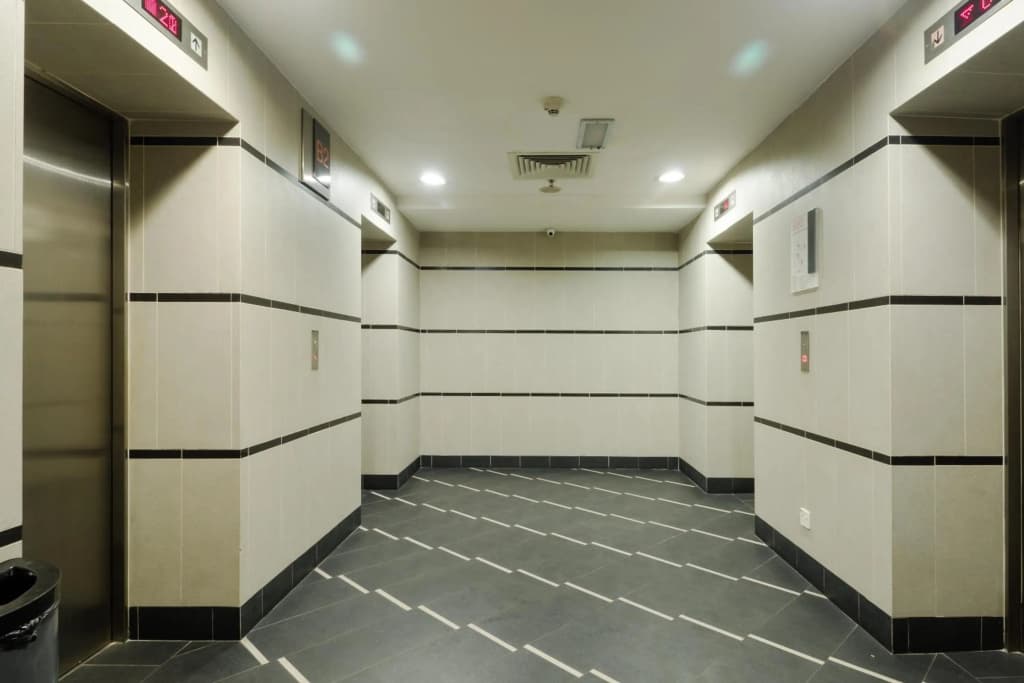 PJ8 Service Suites by Airhost - photo 9