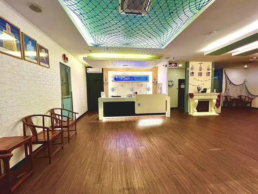 New World Express Motel - photo 11