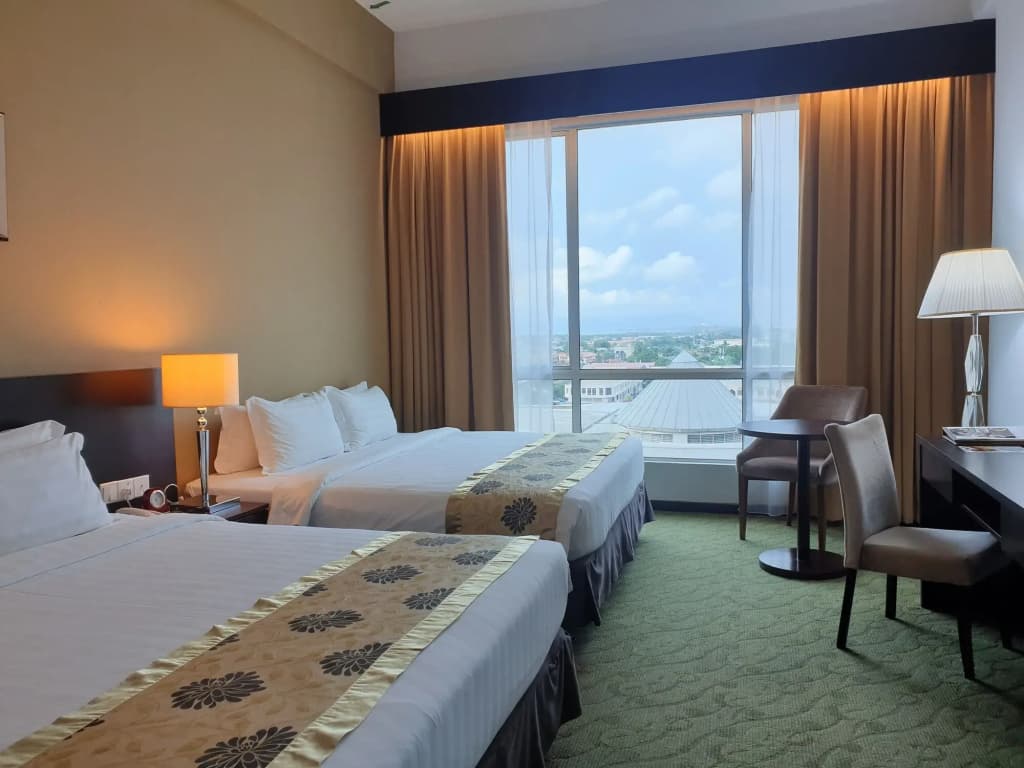 Pan Borneo Hotel Kota Kinabalu - photo 4