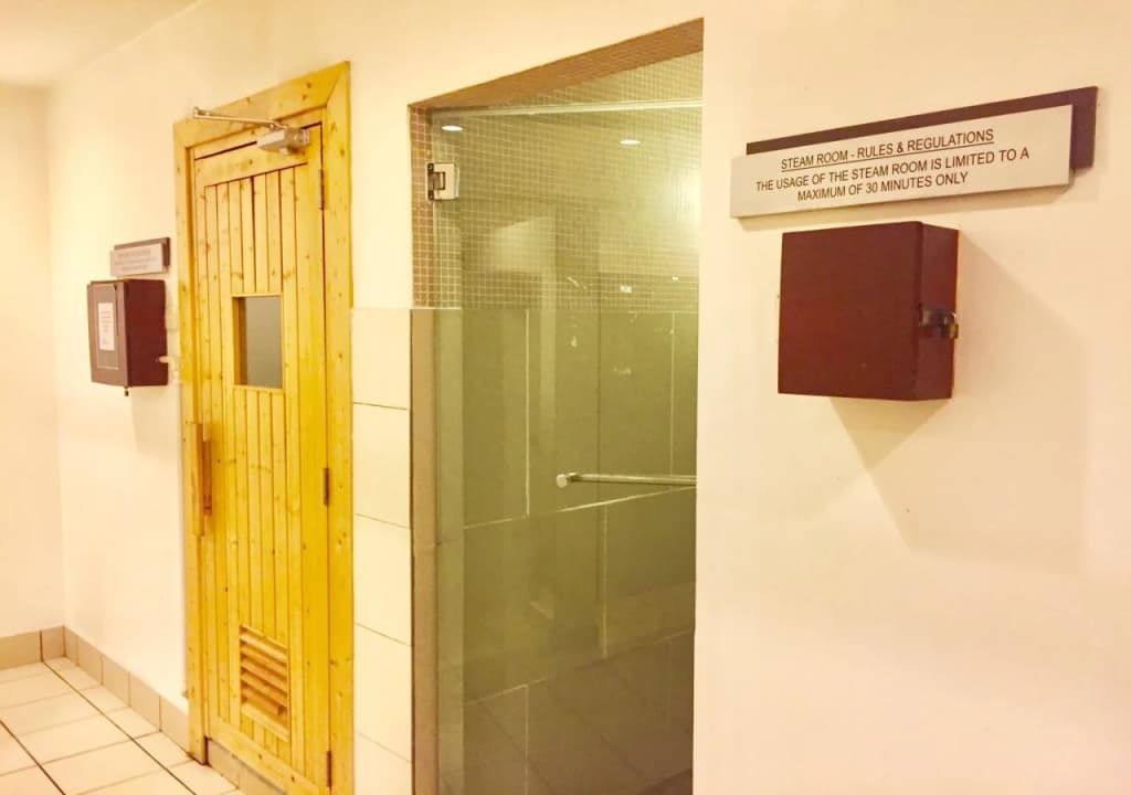 Makam Service Suites Times Square - photo 12