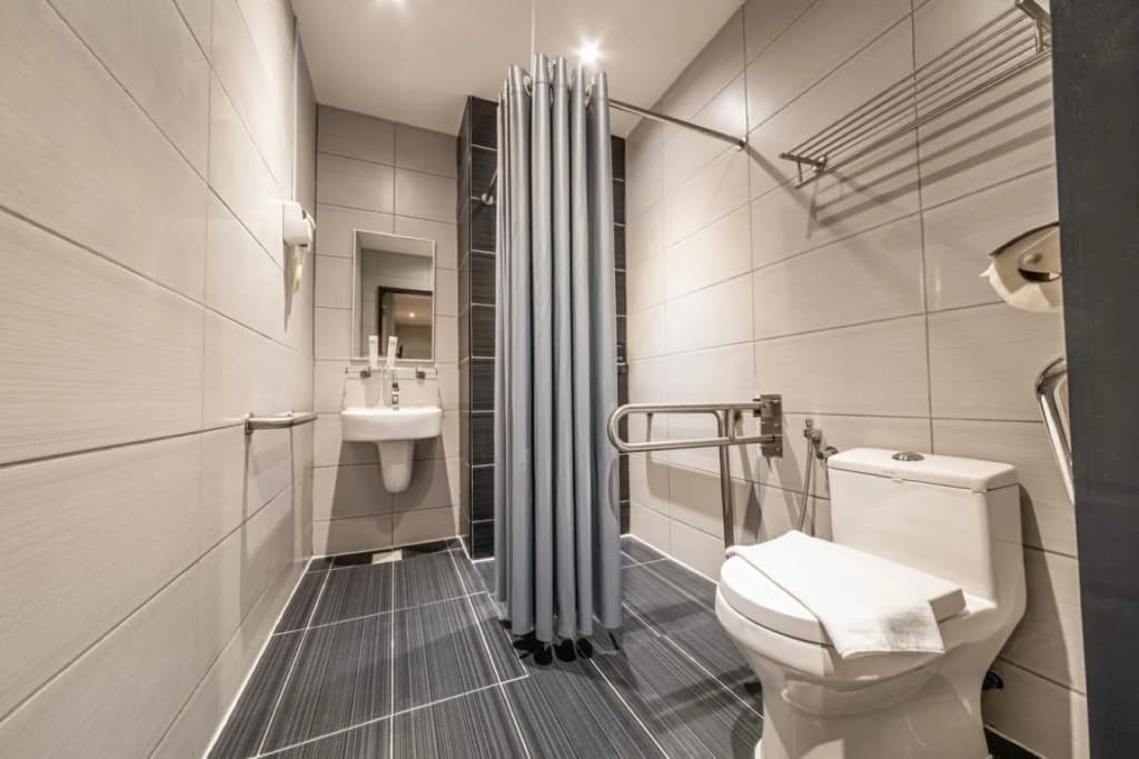 Fives Hotel Johor Bahru City Centre - photo 7