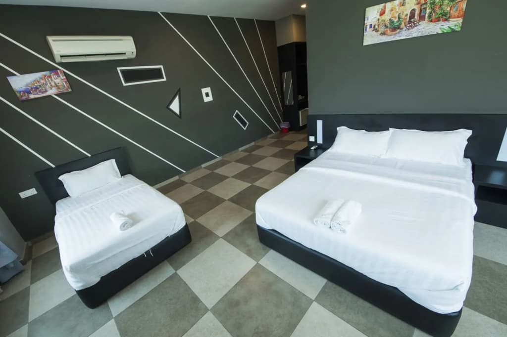 Elite Hotel Muar - photo 6