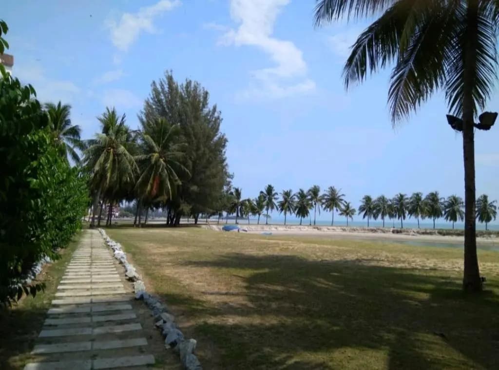 Port Dickson Seaview Homestay - photo 11