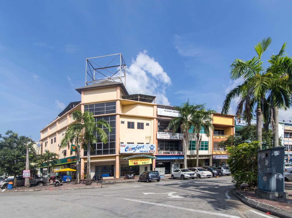 Super OYO 828 Comfort Hotel Shah Alam - photo 15