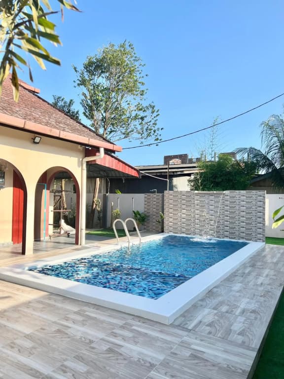 Teratai Homestay Batu Buruk - photo 10