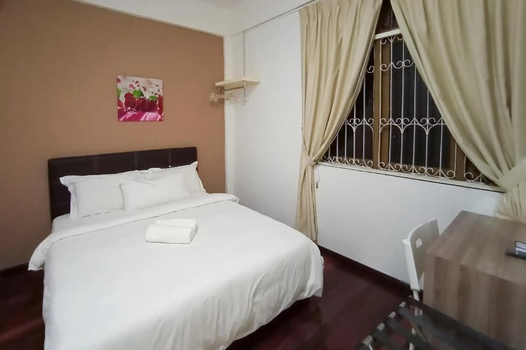 OYO HOME 90260 Natol Homestay London - photo 4