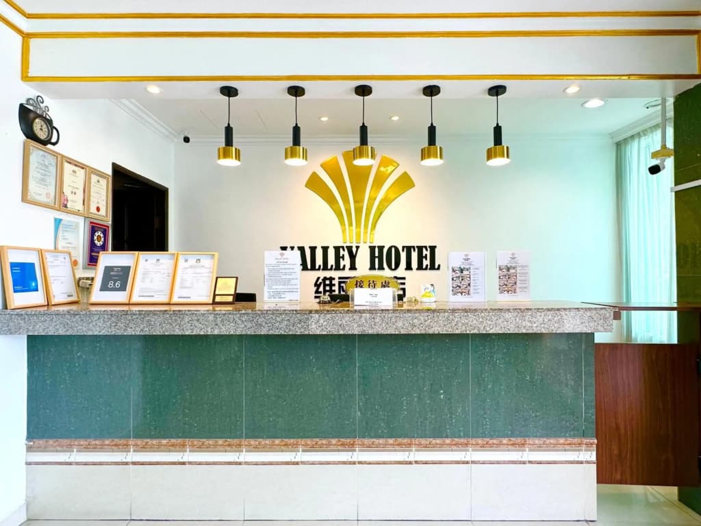 Valley Hotel - photo 13