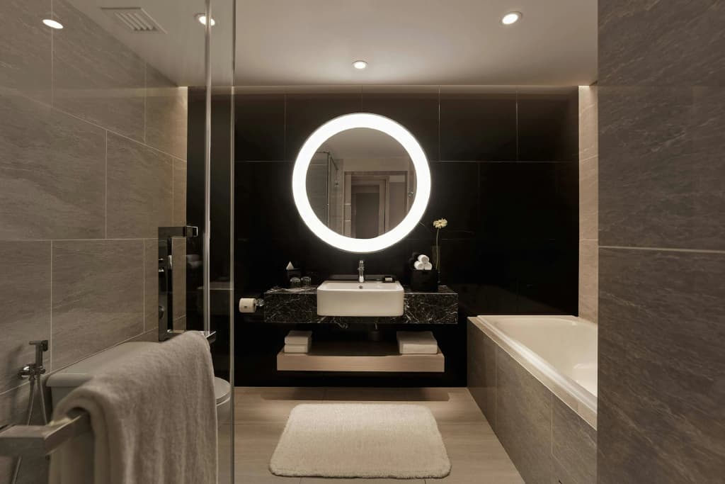 Renaissance Kuala Lumpur Hotel & Convention Centre - photo 9