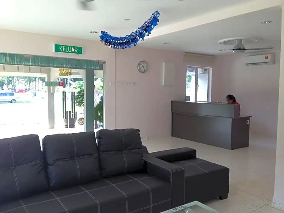 First Guest House - photo 2