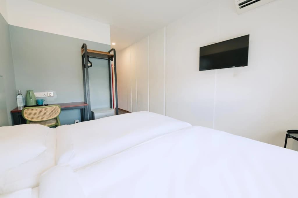 OYO 89848 Link Boutique Hotel - photo 23