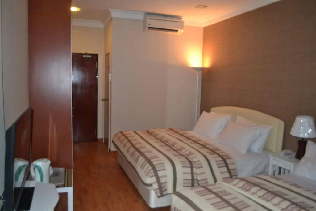 Golden Suites Hotel - photo 7