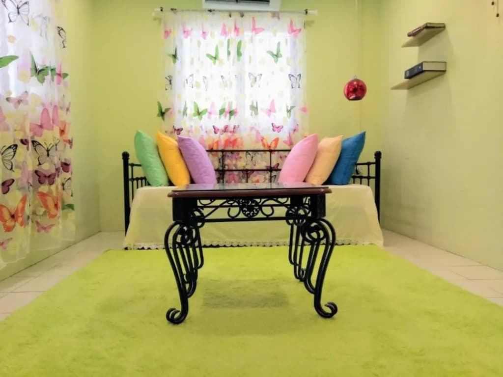 2 BR Medina Dollar Landed Homestay Cheras MRT Link - photo 1