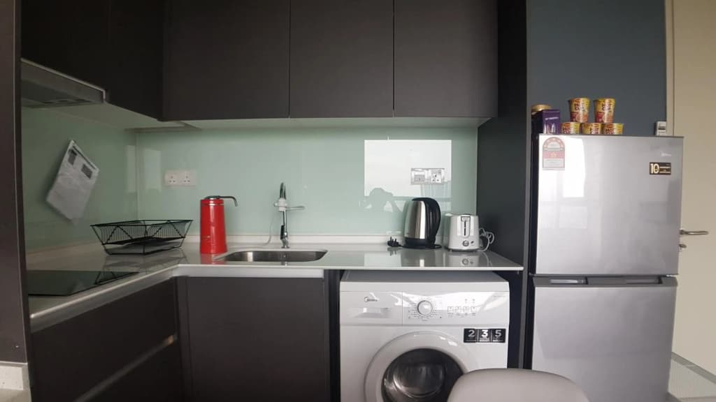 Tamarind Suites by Kroll Home2stay with UNIFI TV Wifi 1 Bedroom Apt - photo 36