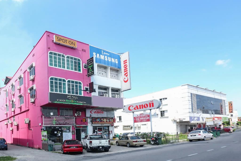 SPOT ON D'Noor Budget Inn - photo 4