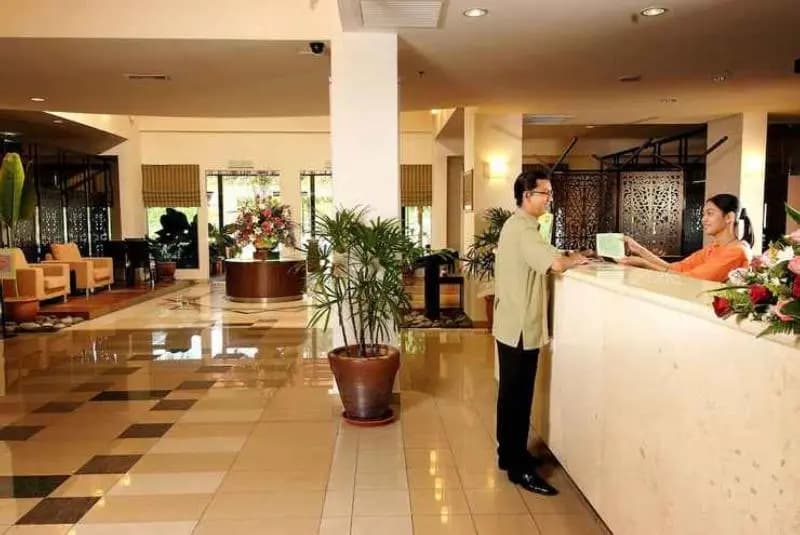 OYO 90301Suria Serv.Aptos@Bukit Merak Laketown Res - photo 5