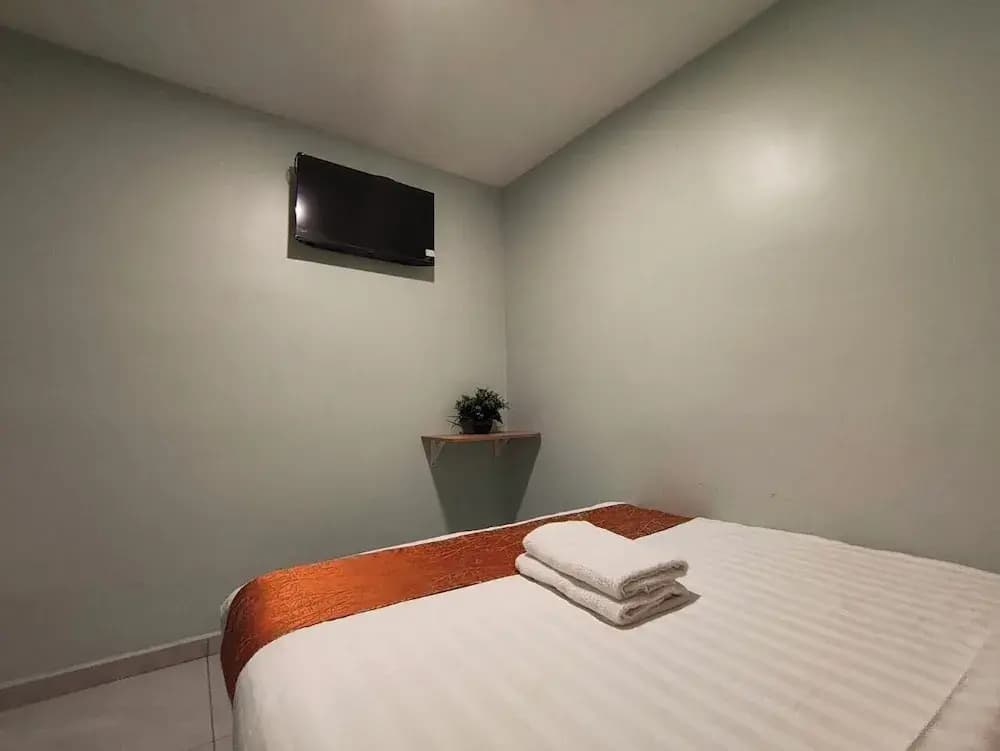 Hotel Mawar Inn - photo 10
