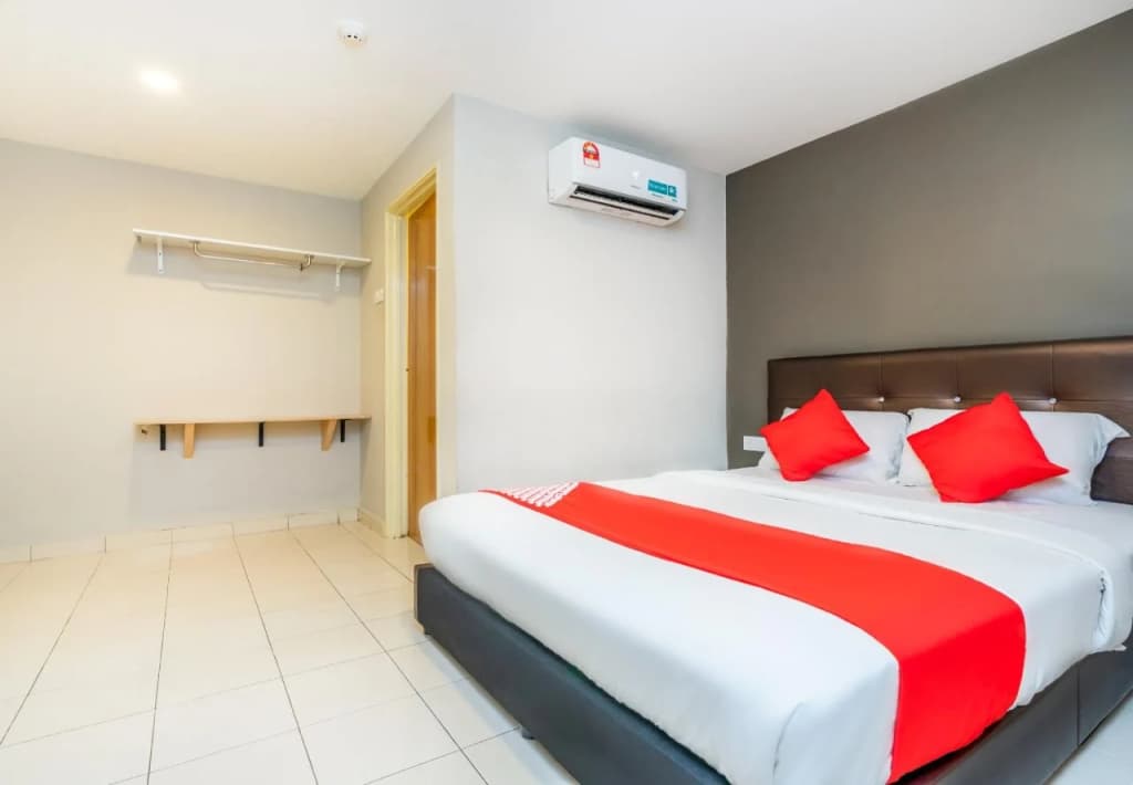 OYO 503 Hotel Aromas JB - photo 5