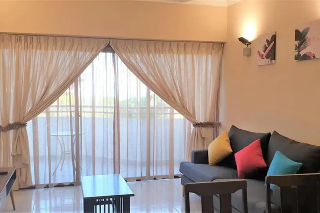 PoolView Resort Batu Ferringhi 502 - 2 Rooms - photo 3