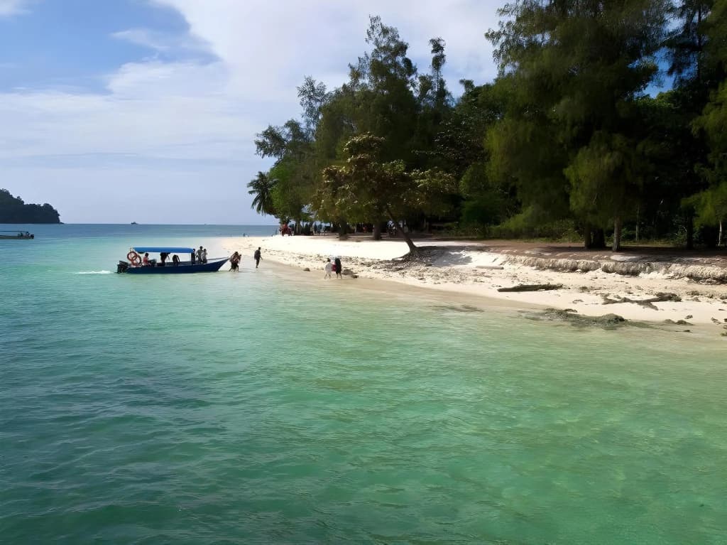 Cenang Rest House - photo 13