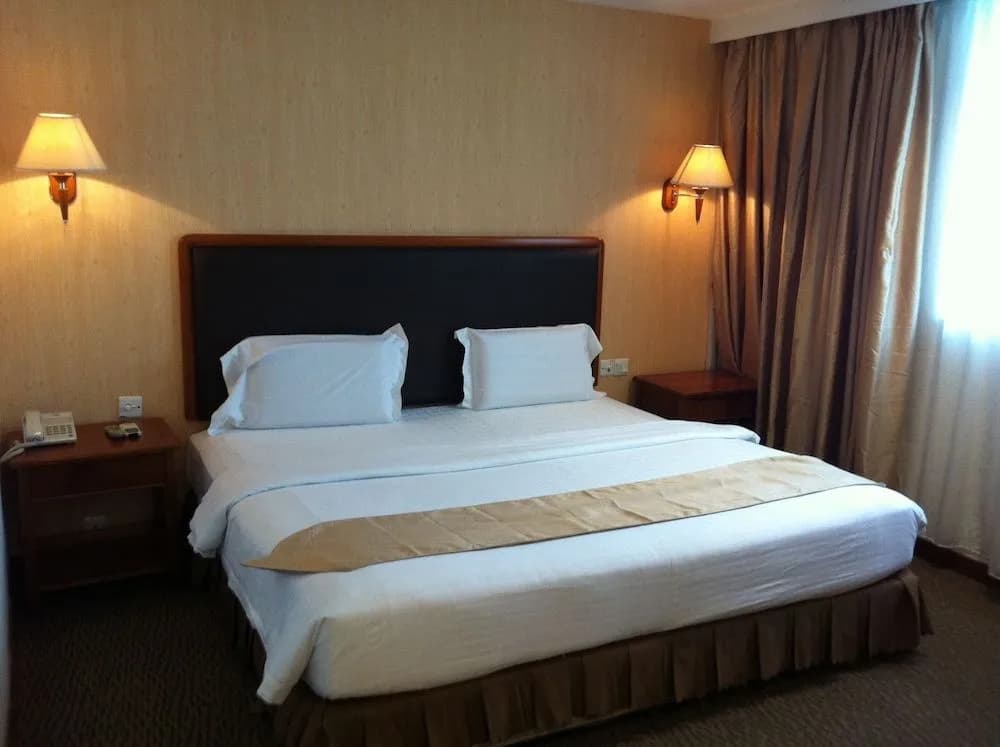 MB Hotel Lahad Datu - photo 7
