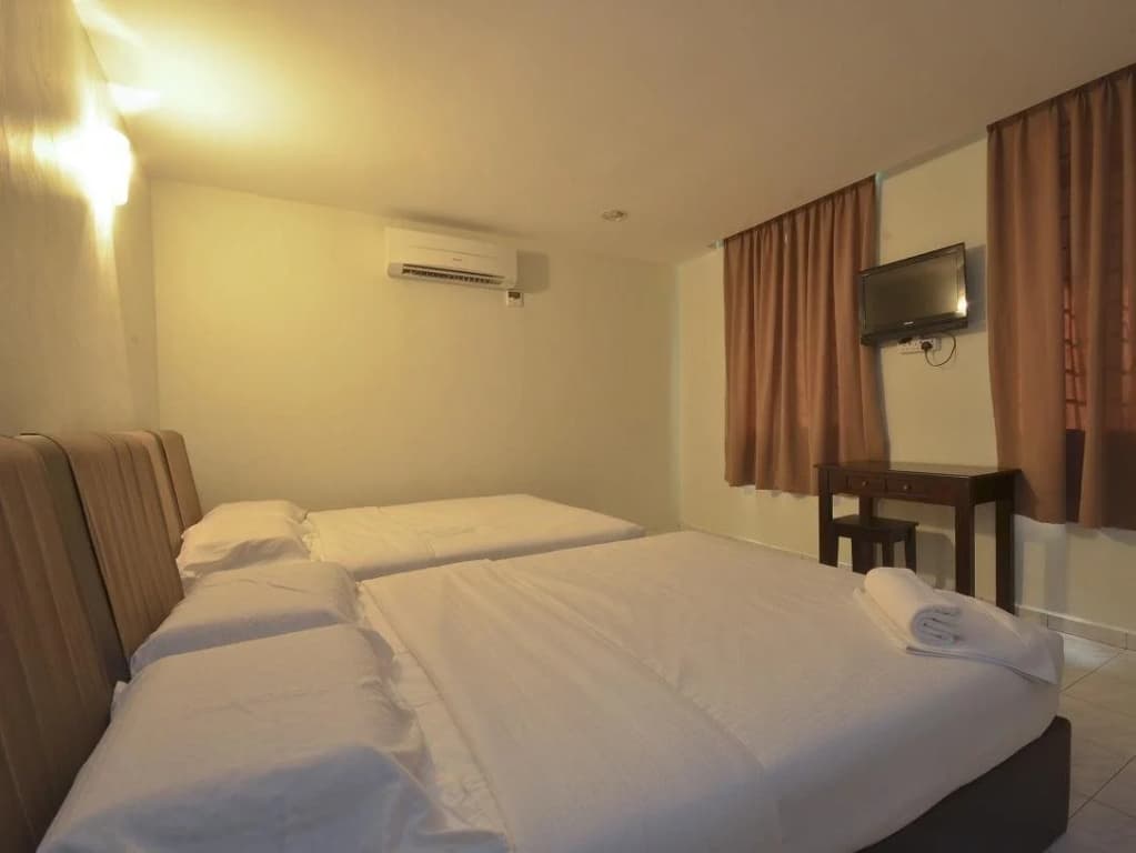 Gamy Inn - photo 1