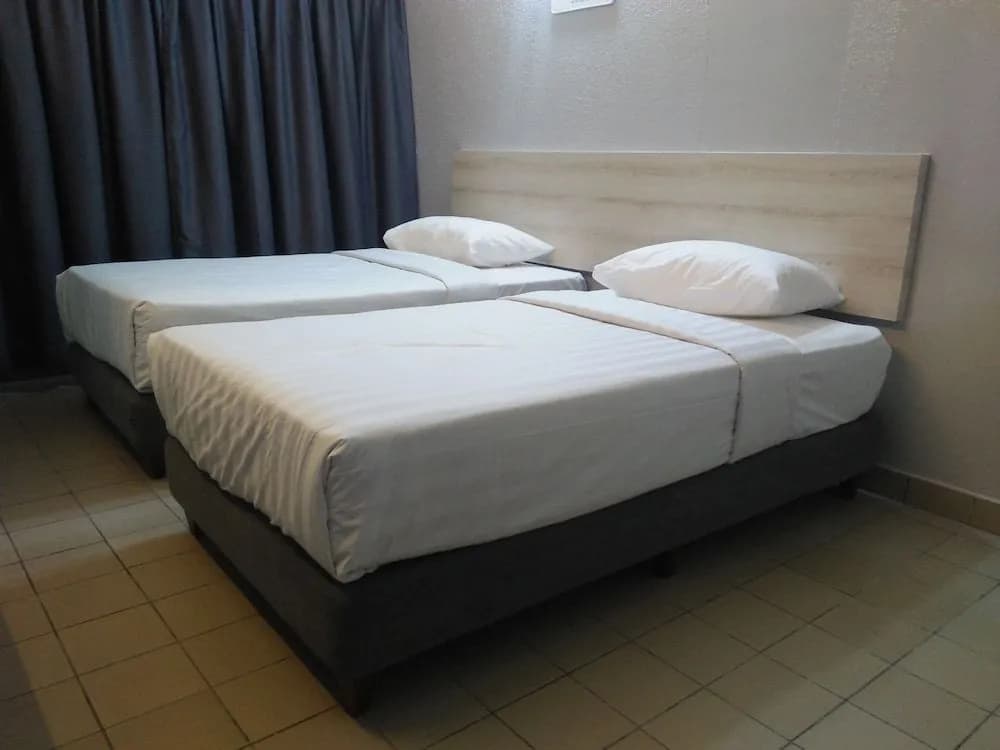 Lotus Inn Hotel - photo 7