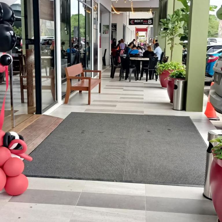 Roxy Hotel Sri Aman - photo 31