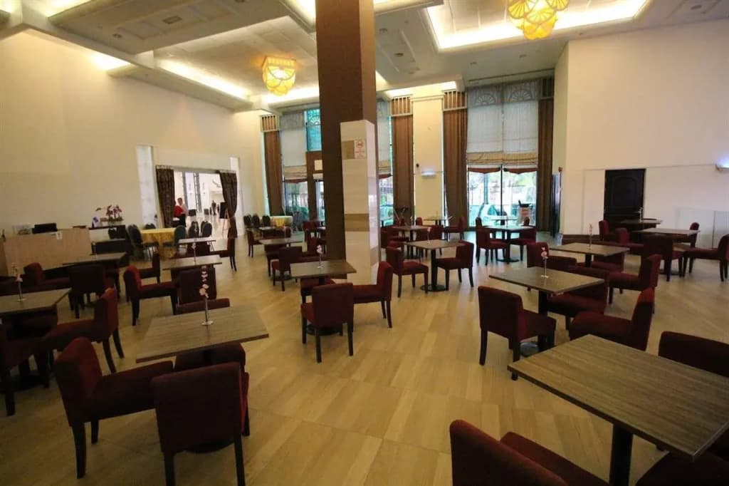 Grand Riverview Hotel - photo 24