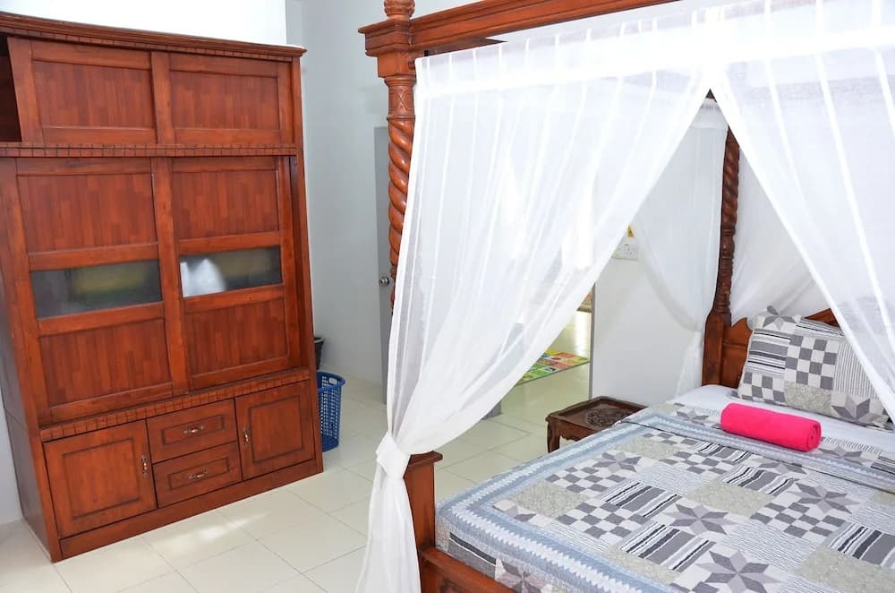 Nur Banglo Homestay Port Dickson - photo 3
