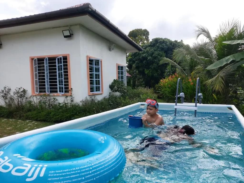 Homestay Villa Solihin Sungai Buloh - photo 16