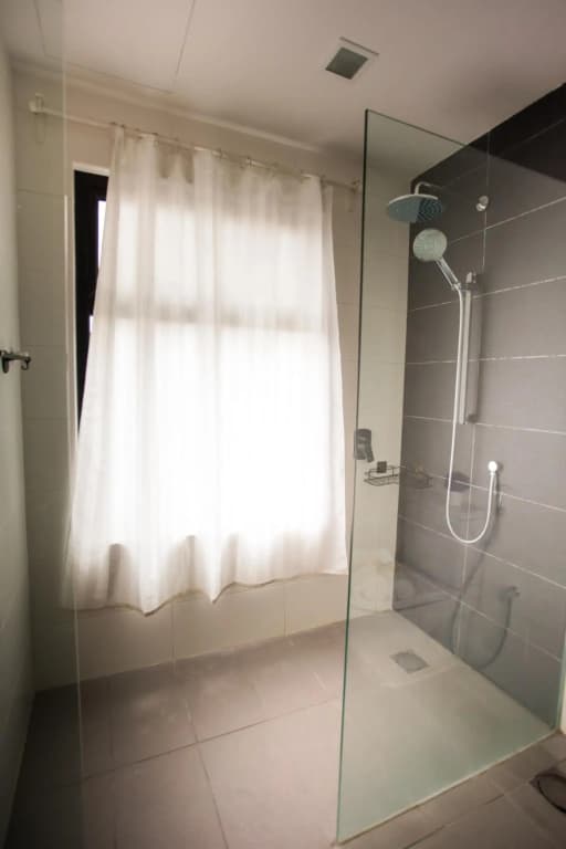 Cozy contemporary homestay @ Suasana suites - photo 8